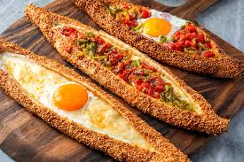 Kıymalı Pide